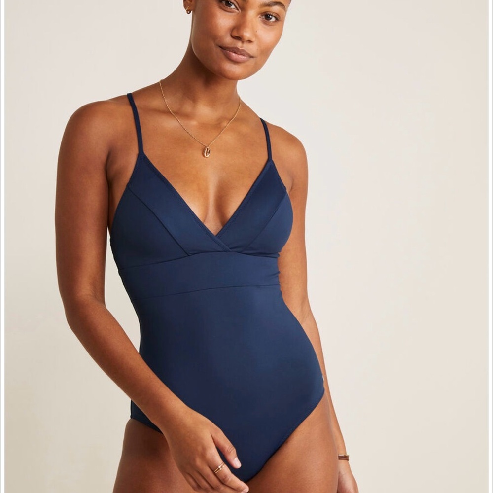 NWT Vineyard Vines Sconset Swimsuit in Navy